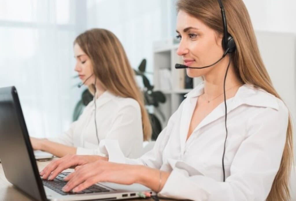 AI-Powered Telemarketing: The B2B Playbook for Signal-Based Outbound